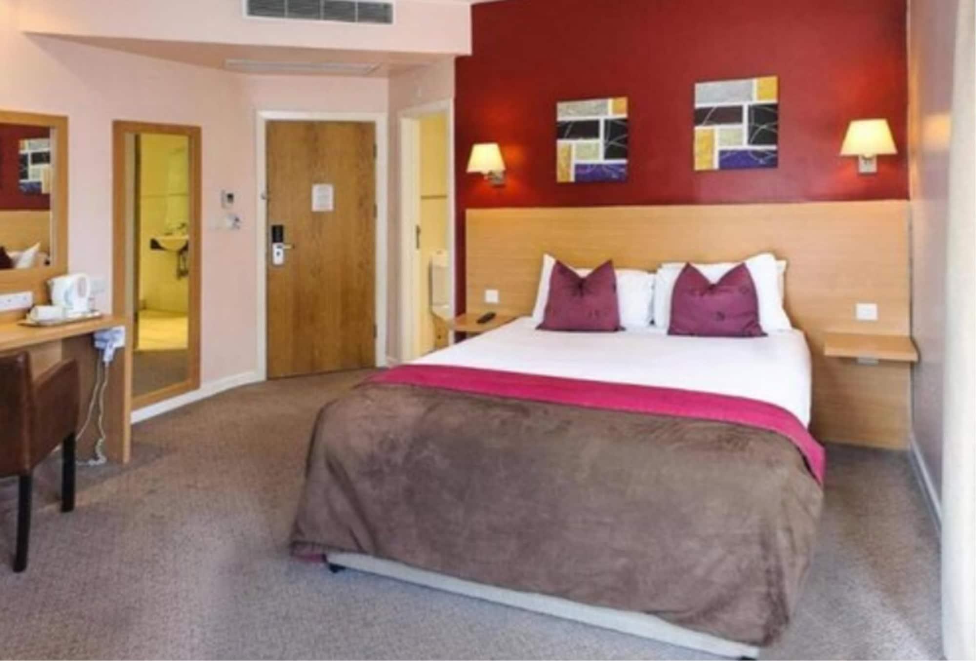The Luton Hotel Esterno foto